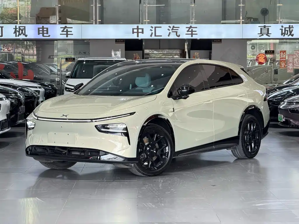 XPENG 小鹏G7 2025