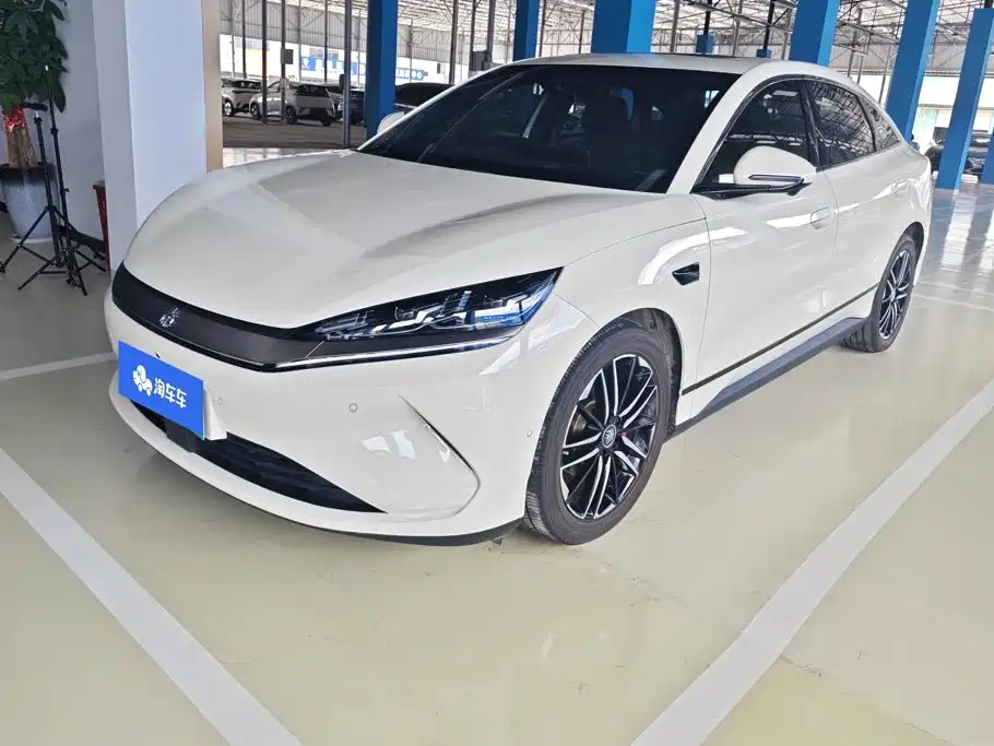 BYD Qin L 2025