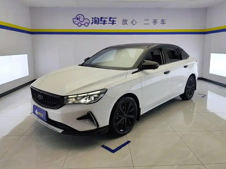 Geely Emgrand 2024