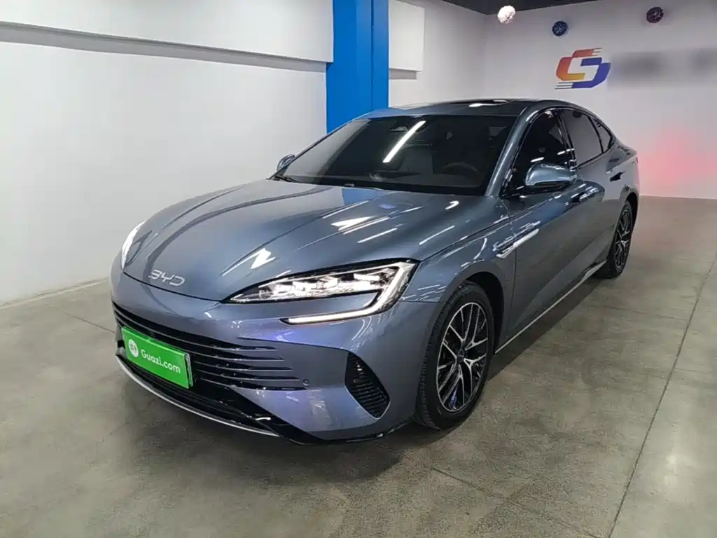 BYD Seal 07 DM-i 2025