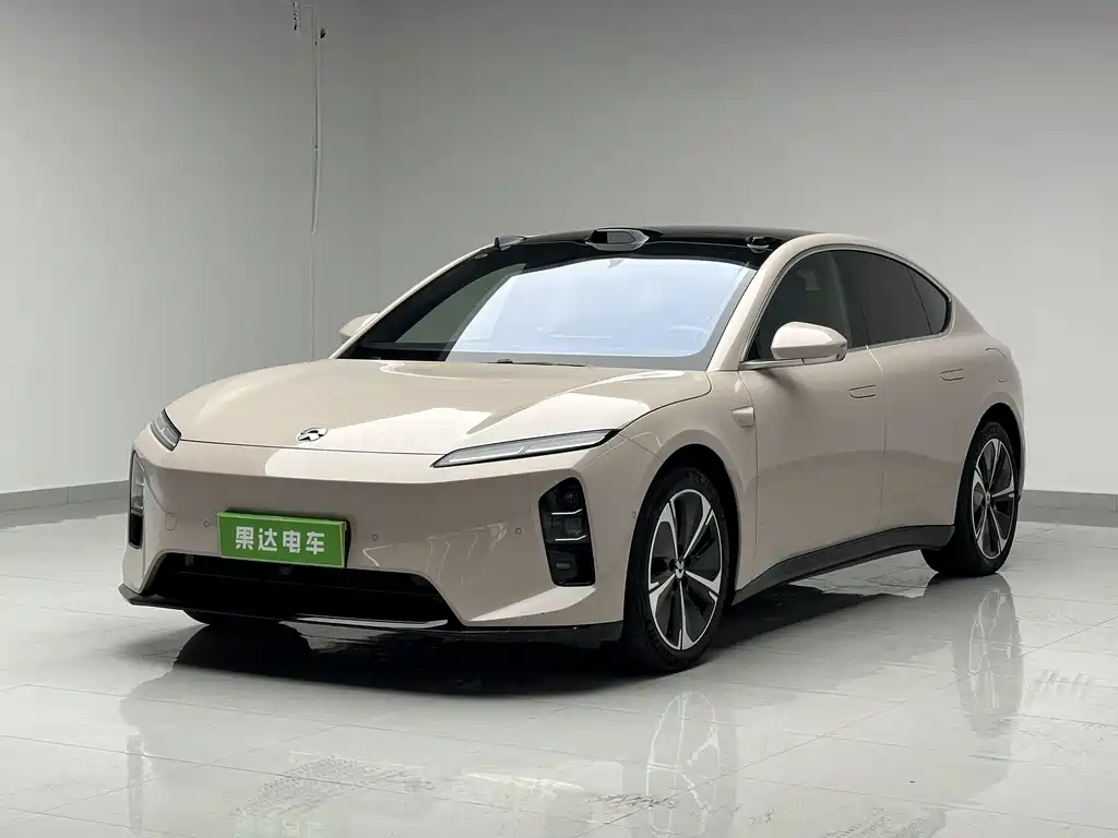 NIO ET5 2025