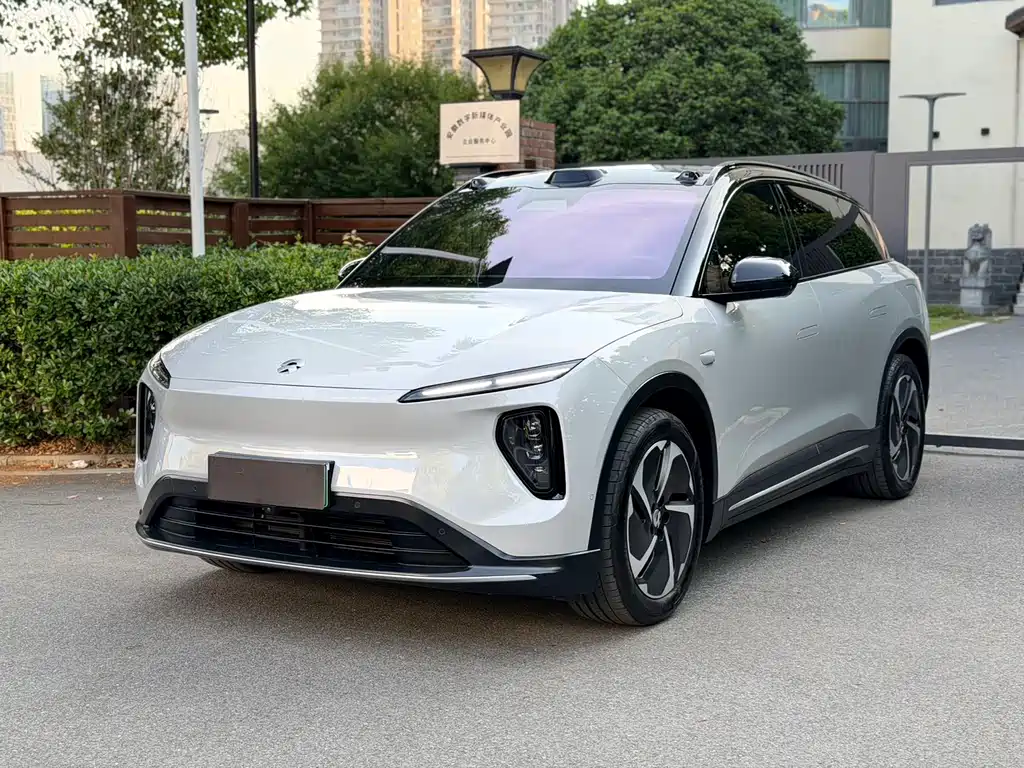 NIO ES6 2025