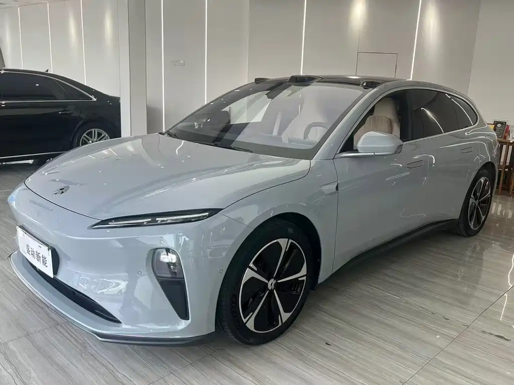 NIO ET5T 2025