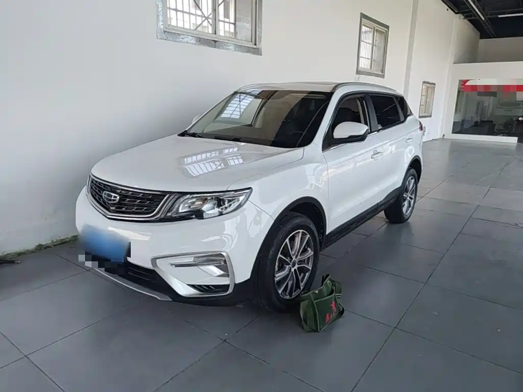 Geely Boyue 2021