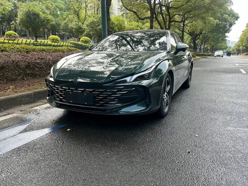 MG MG7 2023
