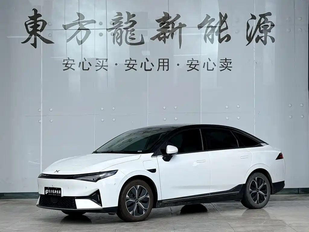 XPENG P5 2022