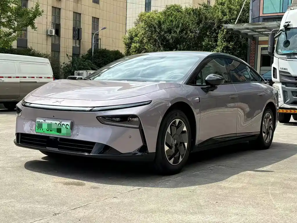 XPENG P7+ 2025