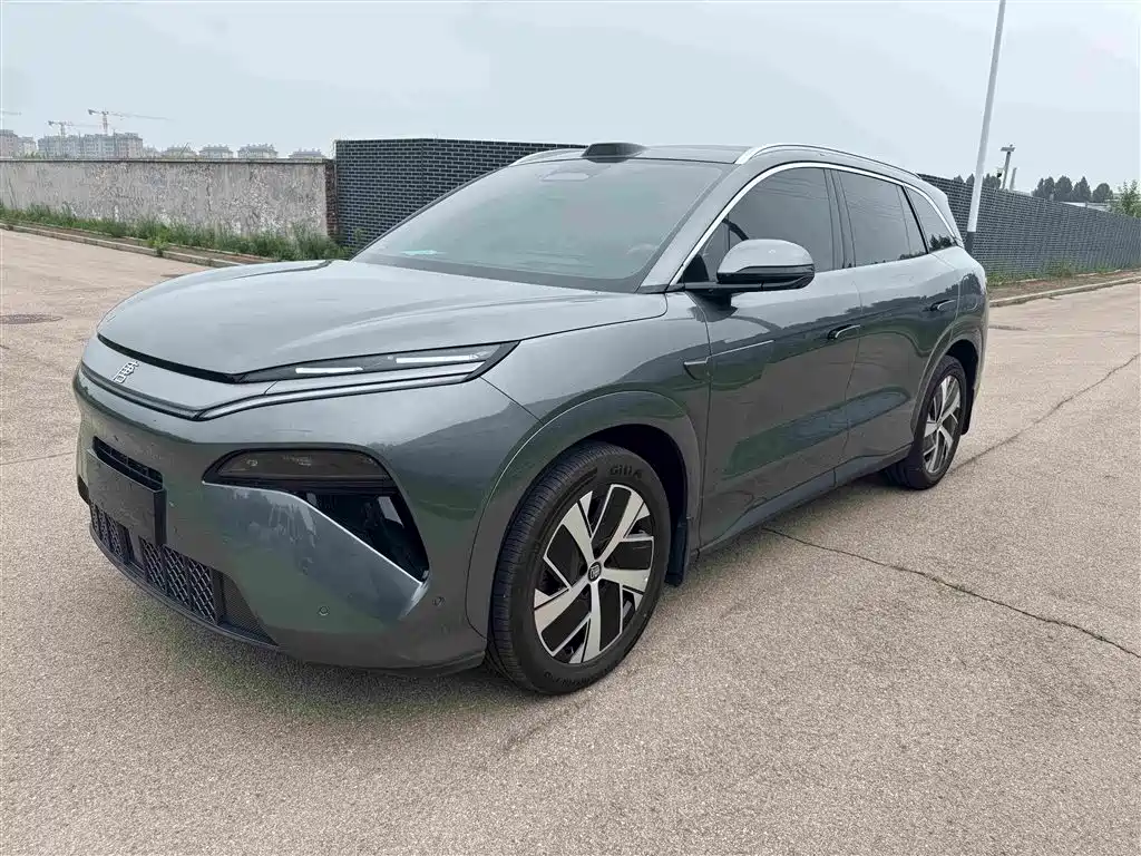 BYD 唐L 2025