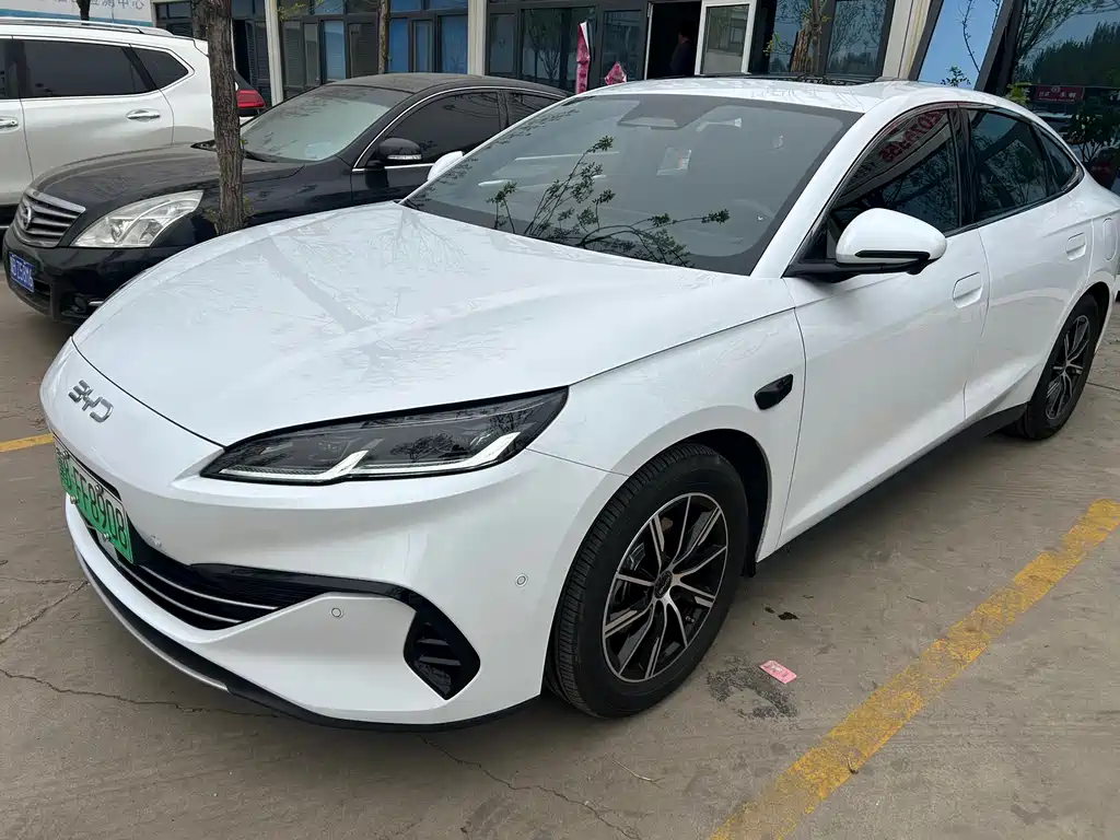 BYD 海豹06 2025