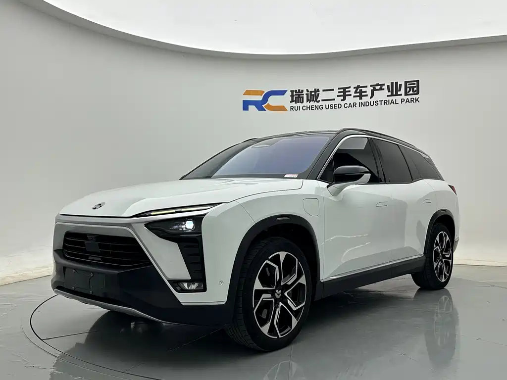 NIO ES8 2022