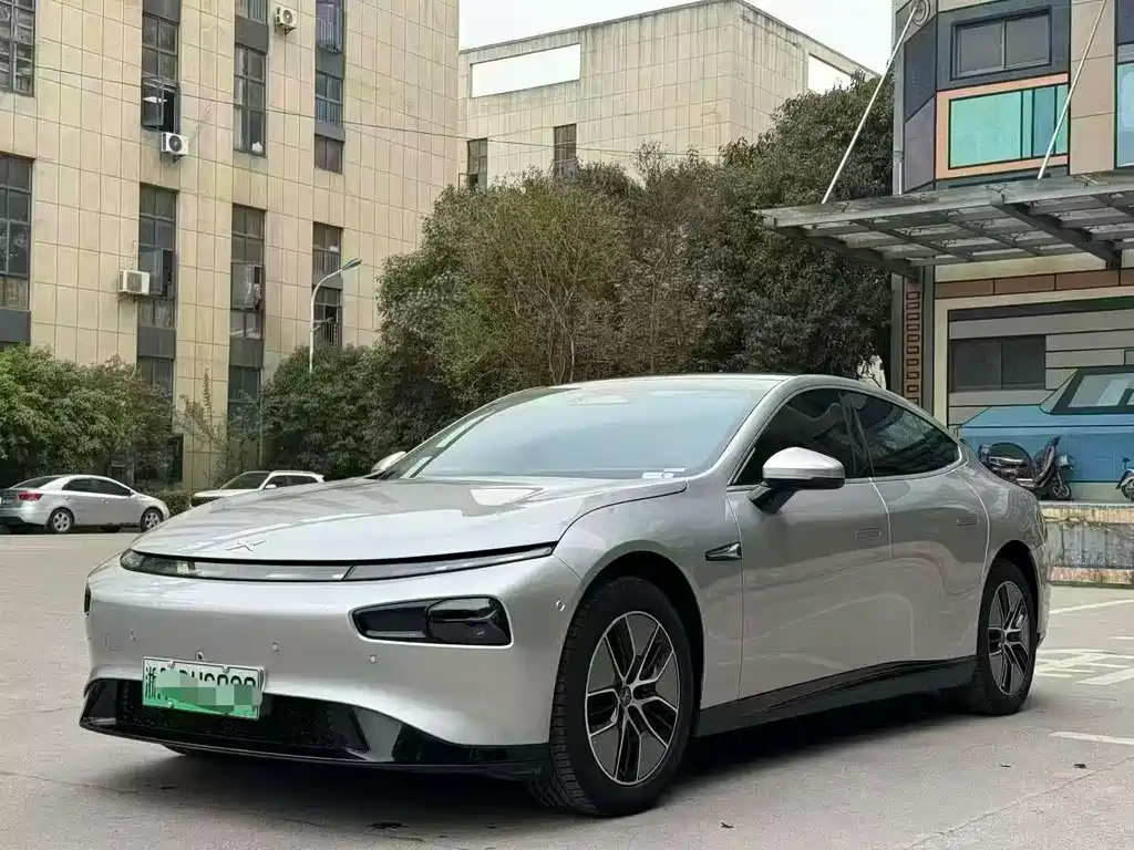 XPENG P7 2023