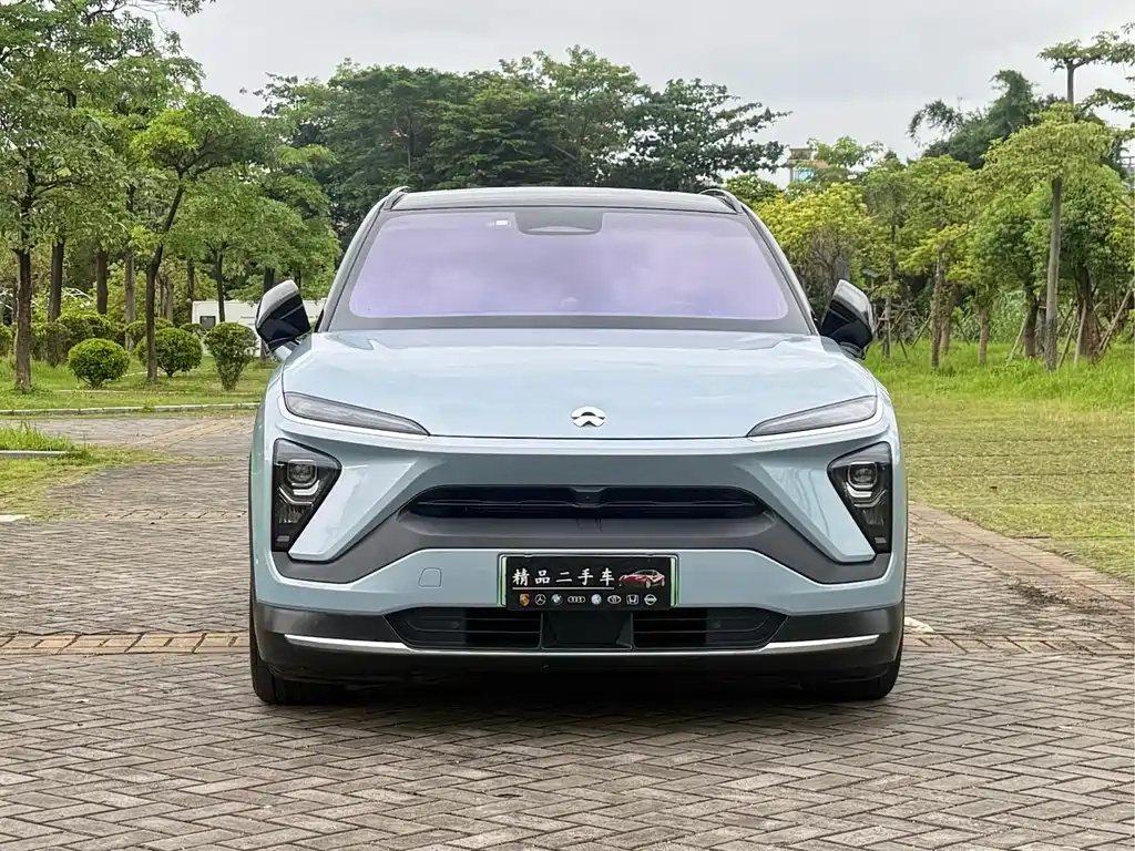 NIO ES6 2021