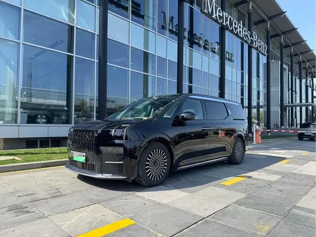 ZEEKR 009 2024 seven-seat aisle version, four-wheel drive, 108kWh