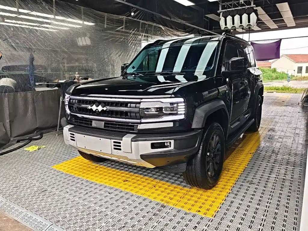 Fang Cheng Bao Leopard 5 2025