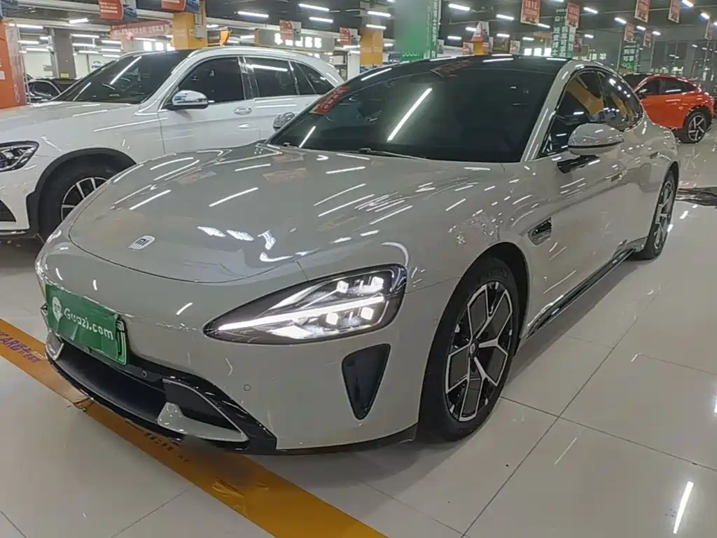 Xiaomi SU7 2025
