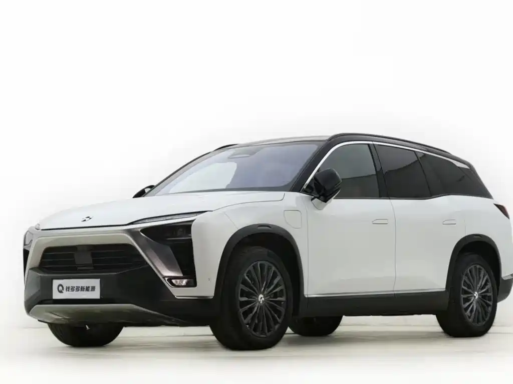 NIO ES8 2022