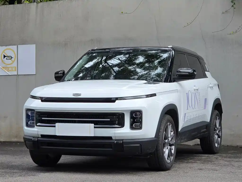 Geely Icon 2025