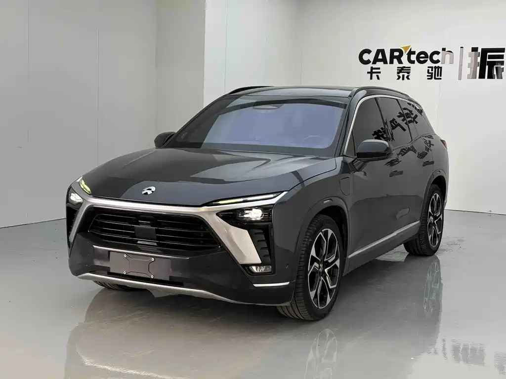 NIO ES8 2021
