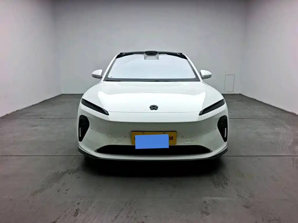 NIO ET5 2025