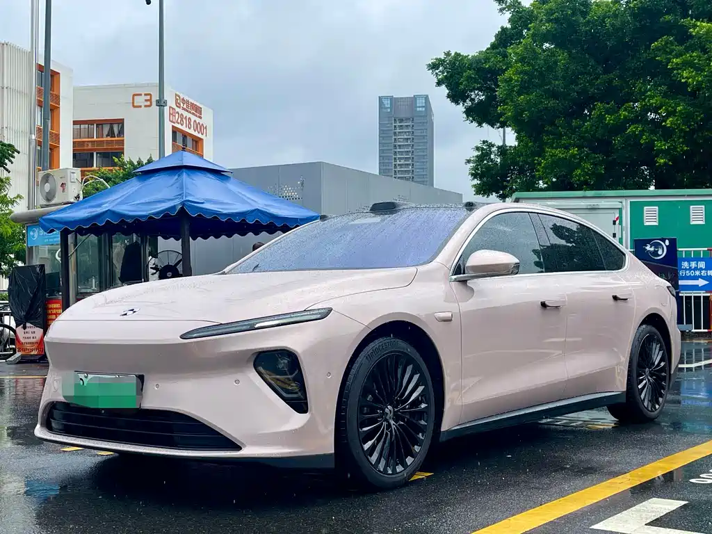 NIO ET7 2022