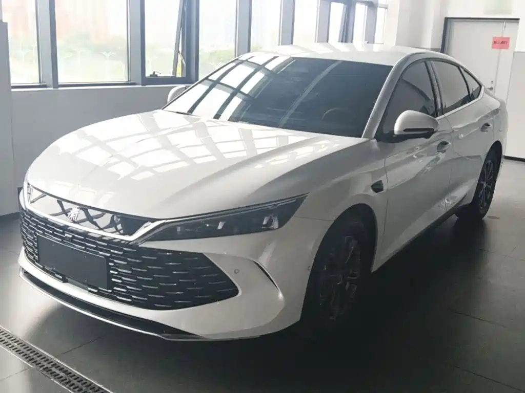 BYD Qin L 2025
