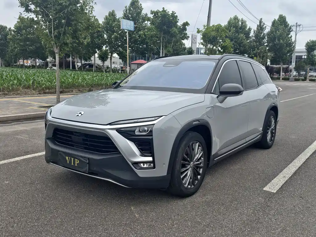 NIO ES8 2019