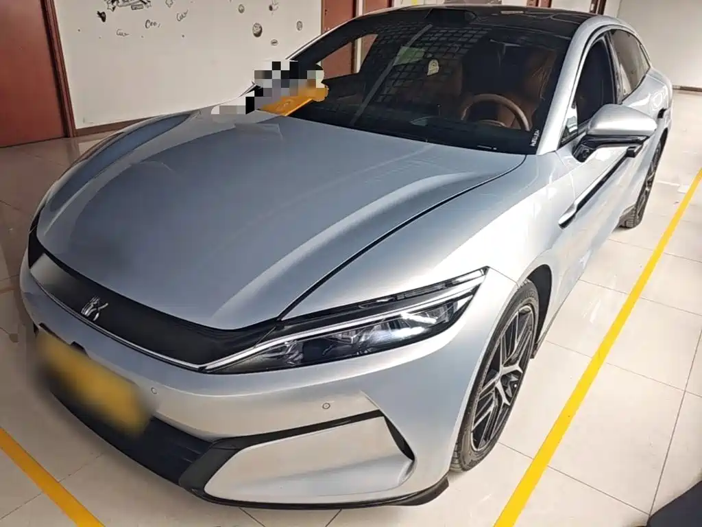 BYD 汉L 2025
