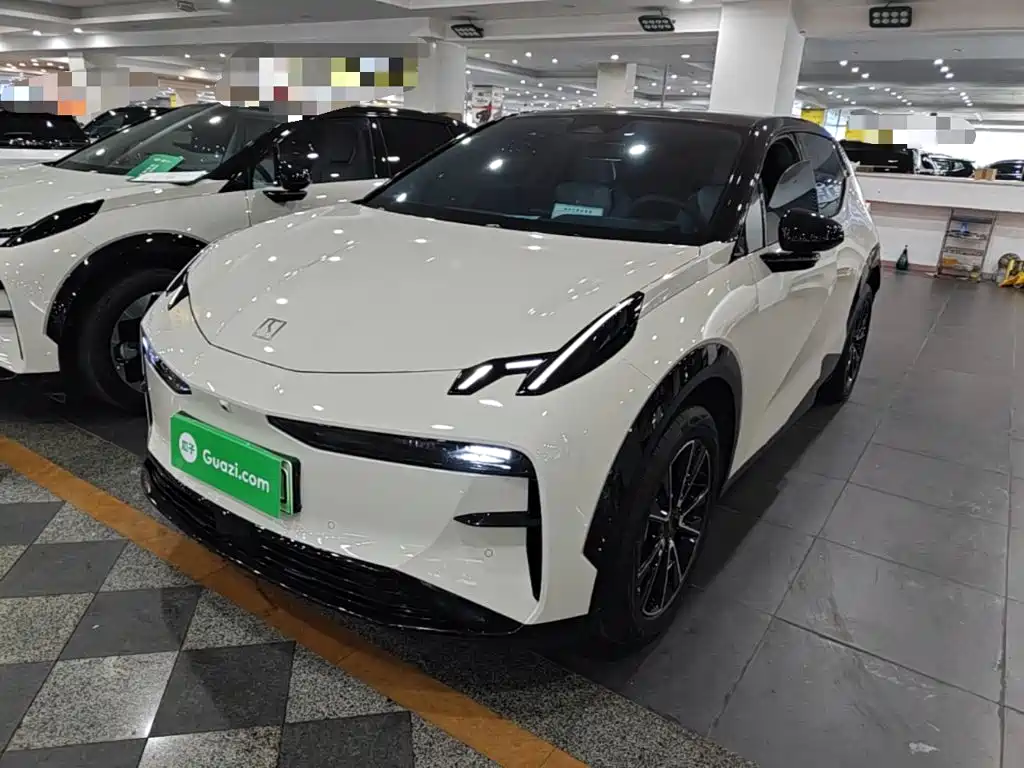 Zeekr X 2024