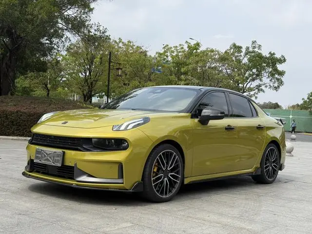 Lynk & Co 03 2022 03+ 2.0TD Automatic Performance Package