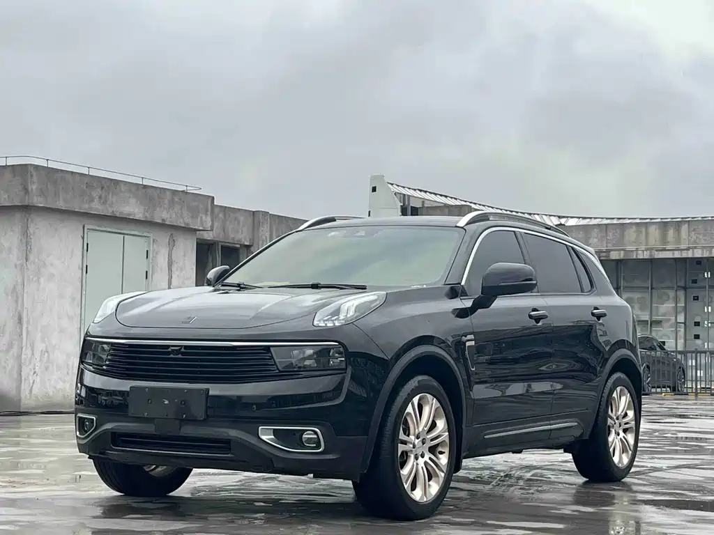 Lynk & Co 01 2019
