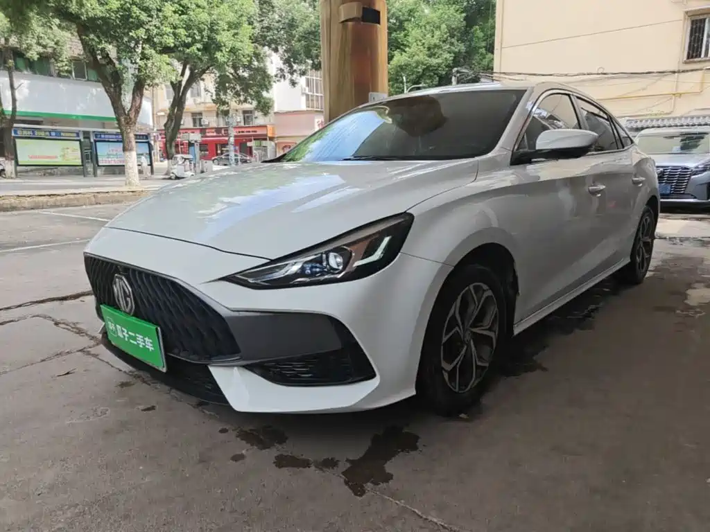 MG MG5 2022