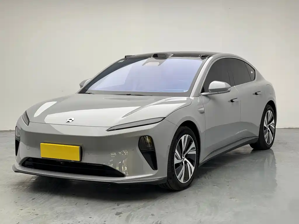 NIO ET5 2024