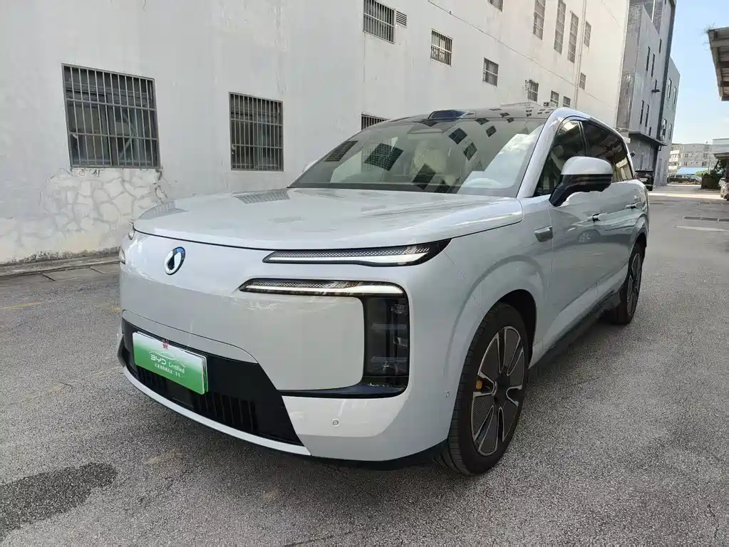 Denza 腾势N8L 2025