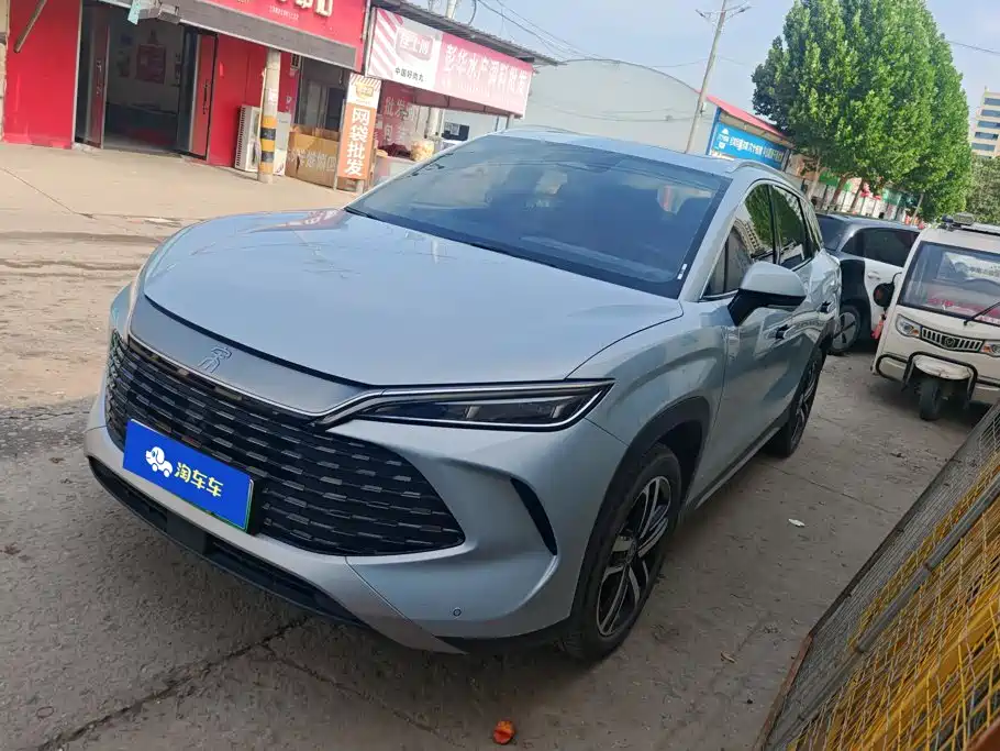 BYD L DM-i 2024