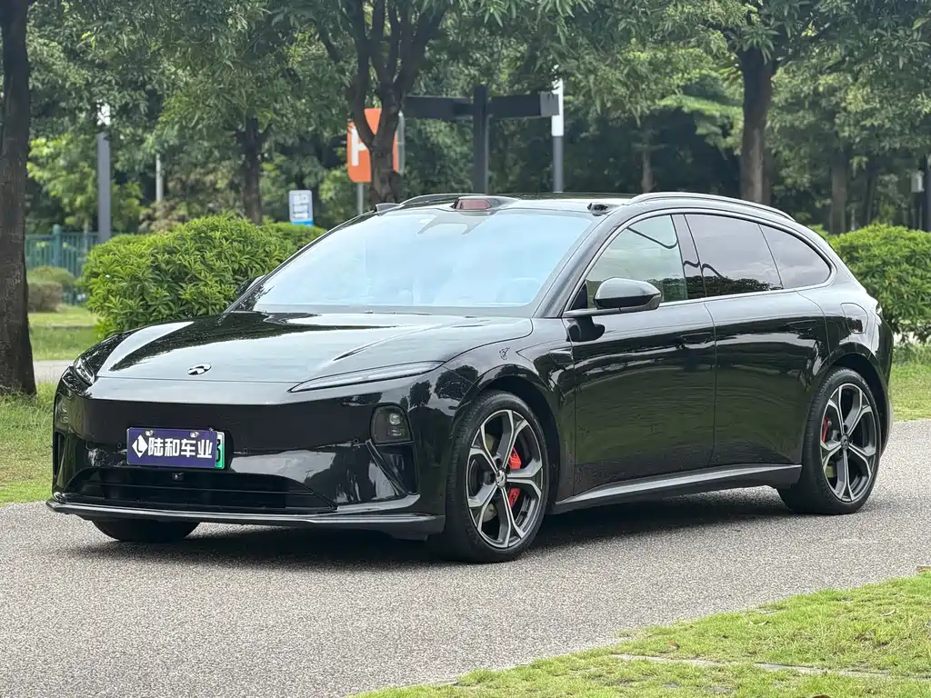 NIO ET5T 2023