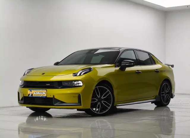 Lynk & Co 03 2020 03+ 2.0TD Automatic Wind Control Edition