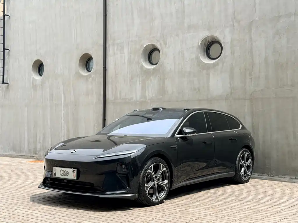 NIO ET5T 2024