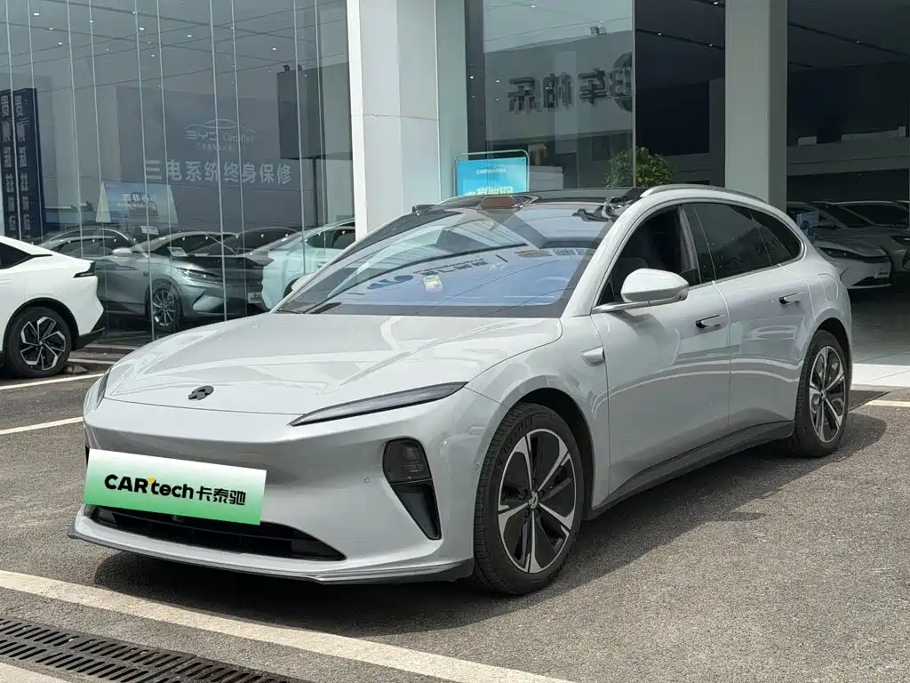 NIO ET5T 2024