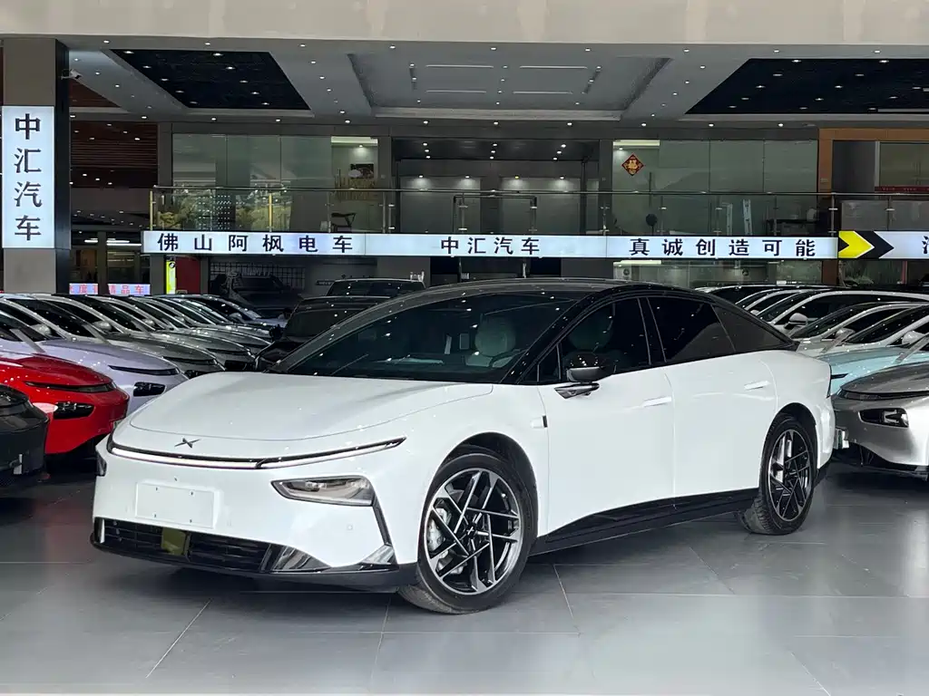 XPENG P7+ 2025