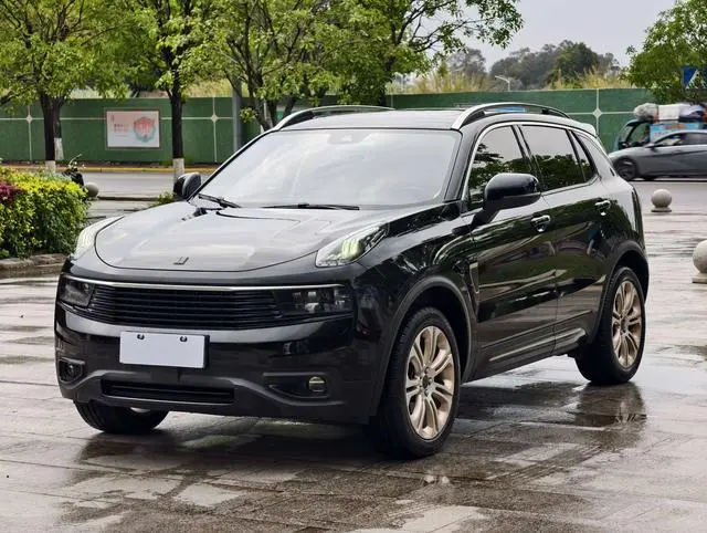 Lynk & Co 01 2017 2.0T two-wheel drive Pro version