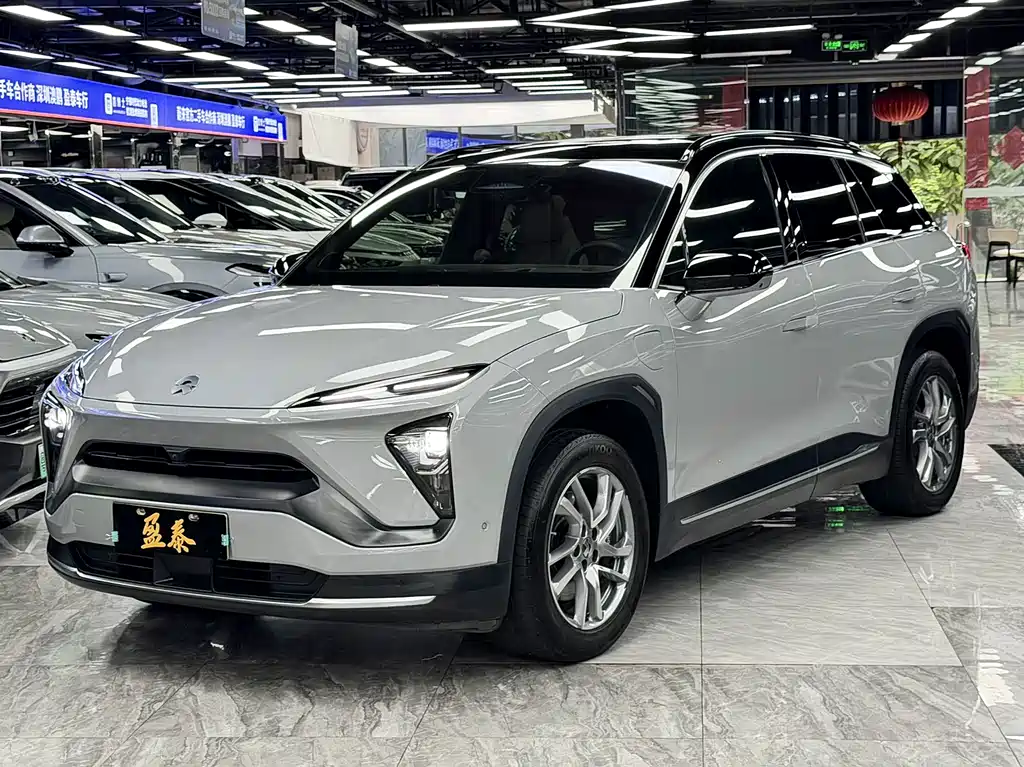 NIO ES6 2021