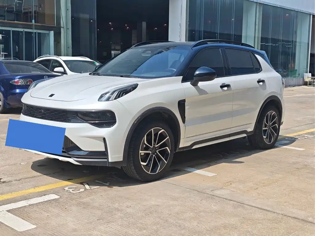 Lynk & Co 01 2023